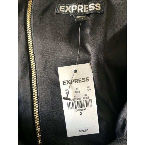 Express Black Off Shoulder Top - Sz 2 - NWT - Picture 3 of 3